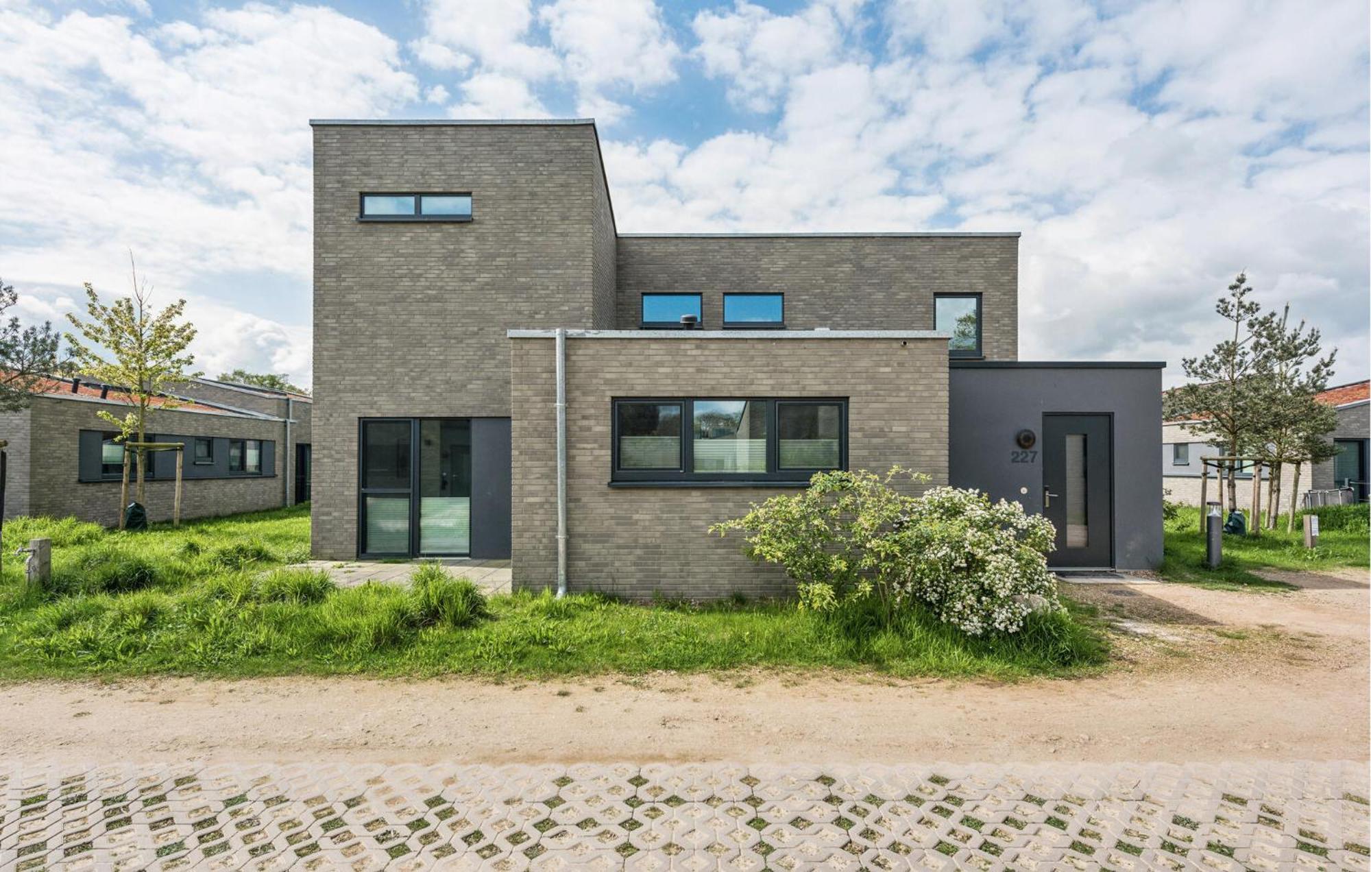 5 Bedroom Beach Front Home In Lembruch-Dmmer See エクステリア 写真